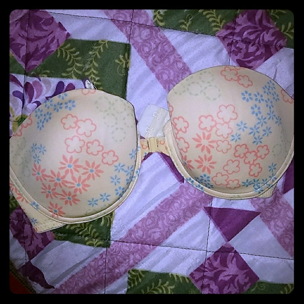 Strapless bra